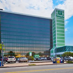 https://holiday-inn-va-beach-oceanside.hotels-in-virginia-beach.com