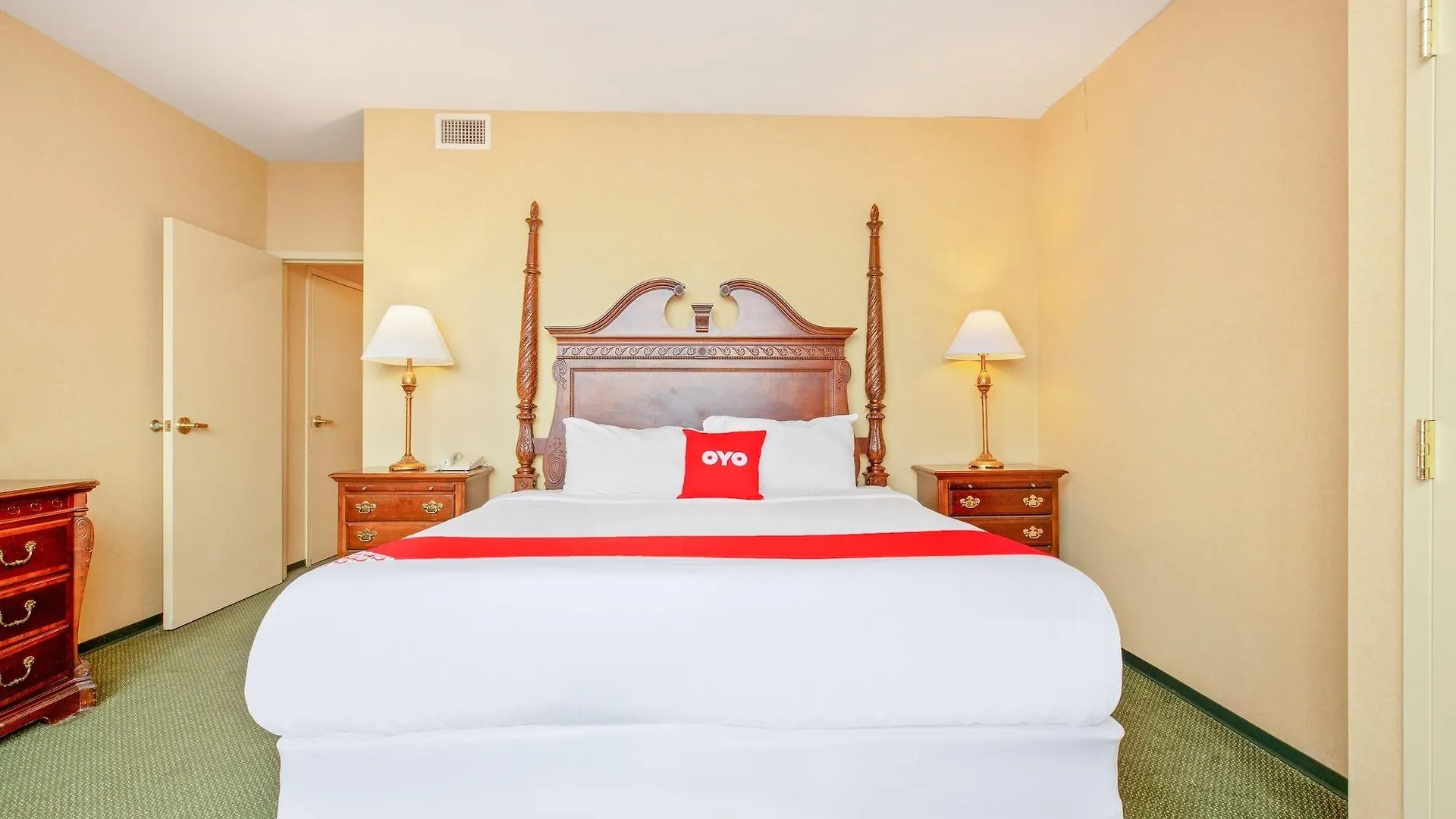 Oyo Hotel St Louis Downtown City Center Mo Saint Louis