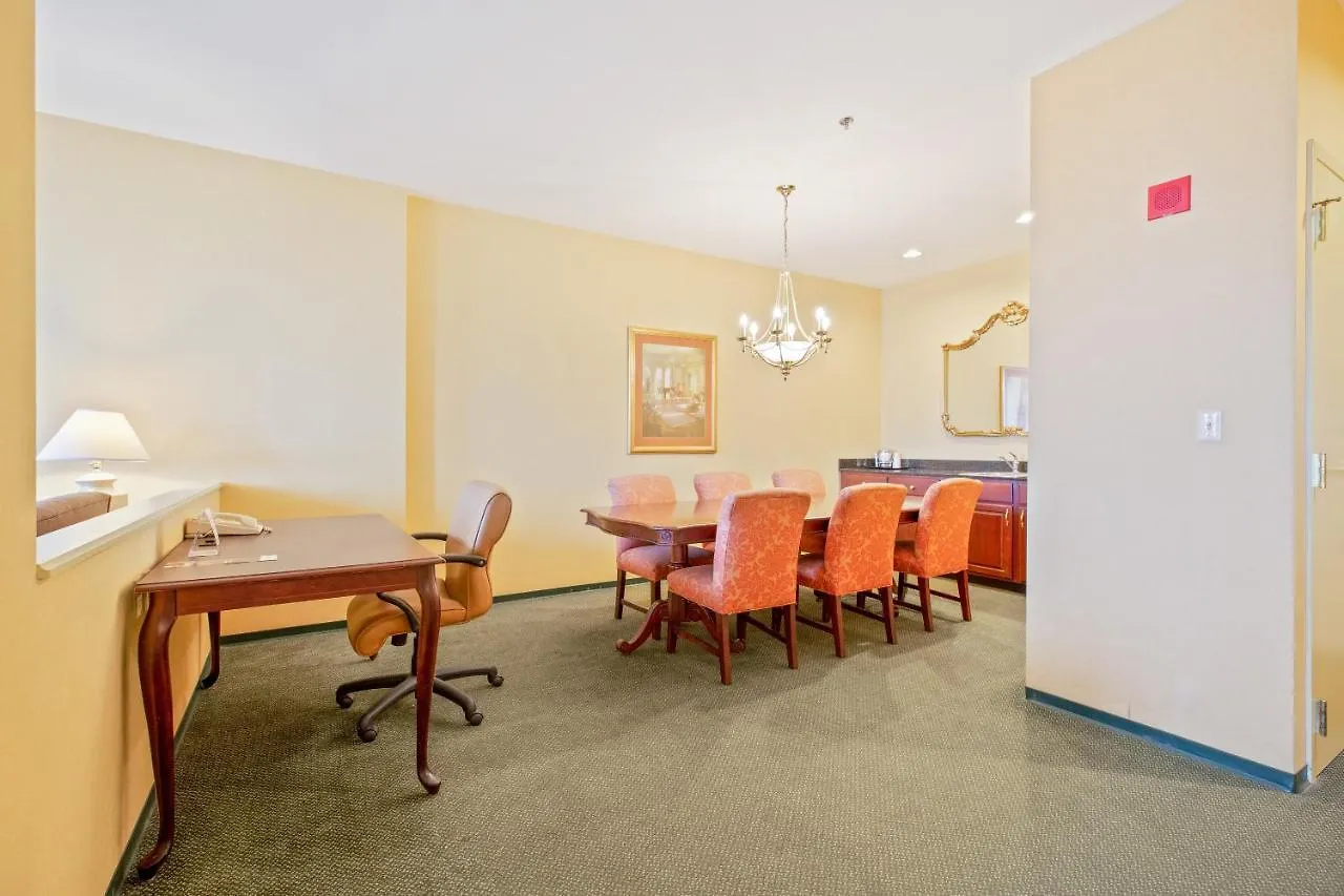 Oyo Hotel St Louis Downtown City Center Mo Saint Louis
