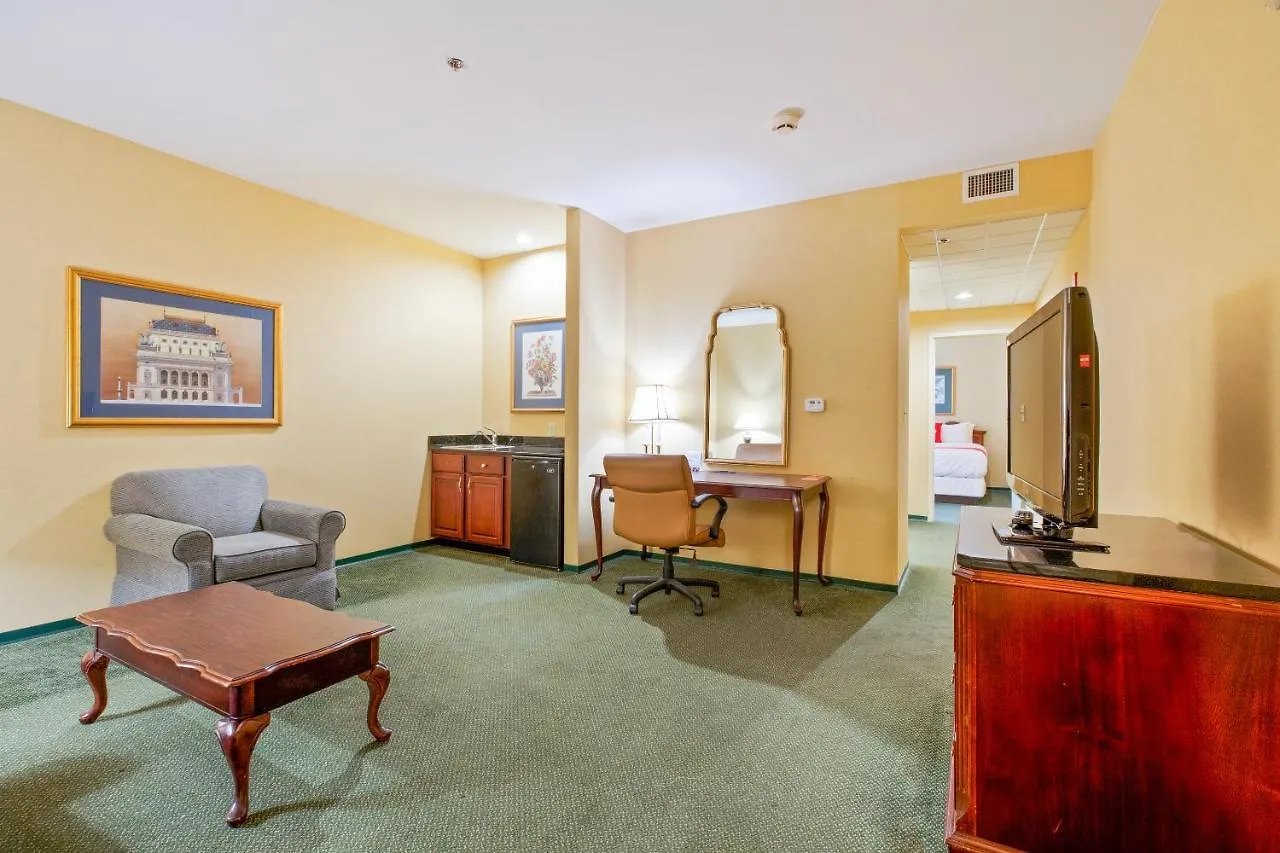 **  Oyo Hotel St Louis Downtown City Center Mo Saint Louis United States
